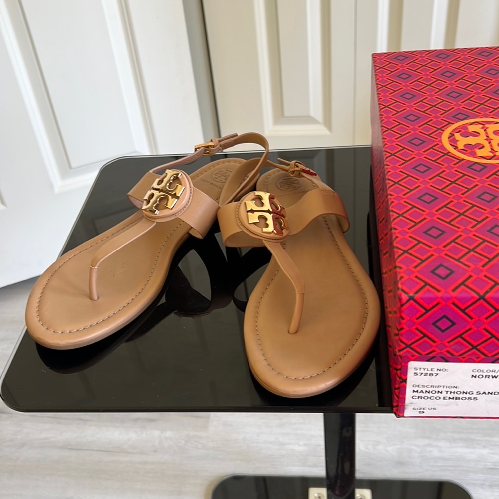 Tory Burch sandals size 9 woman’s